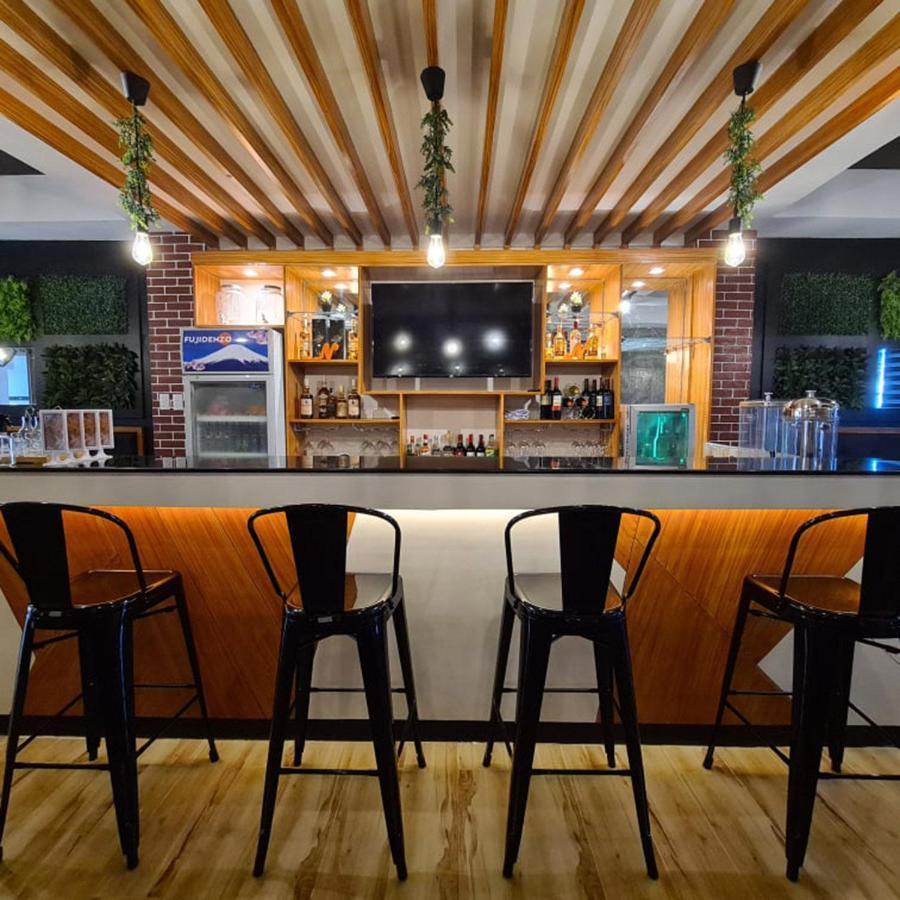 North Tourist Inn Баколод Экстерьер фото